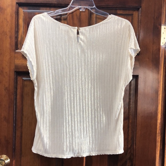 Shimmering layering she’ll - Picture 2 of 6